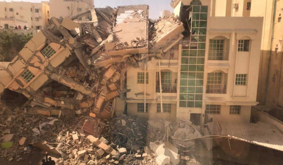 Building collapses in Mansoura